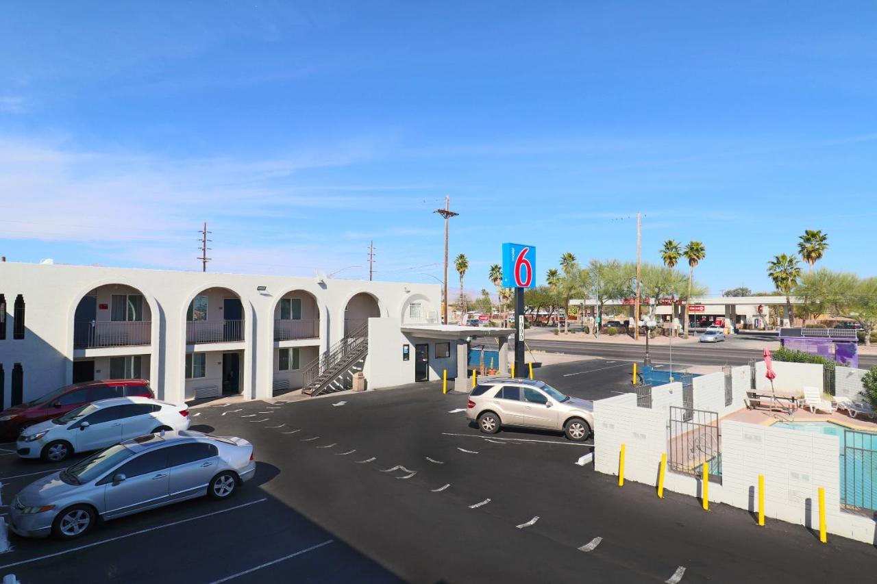 Motel 6 Tucson, Az - East Williams Center Kültér fotó